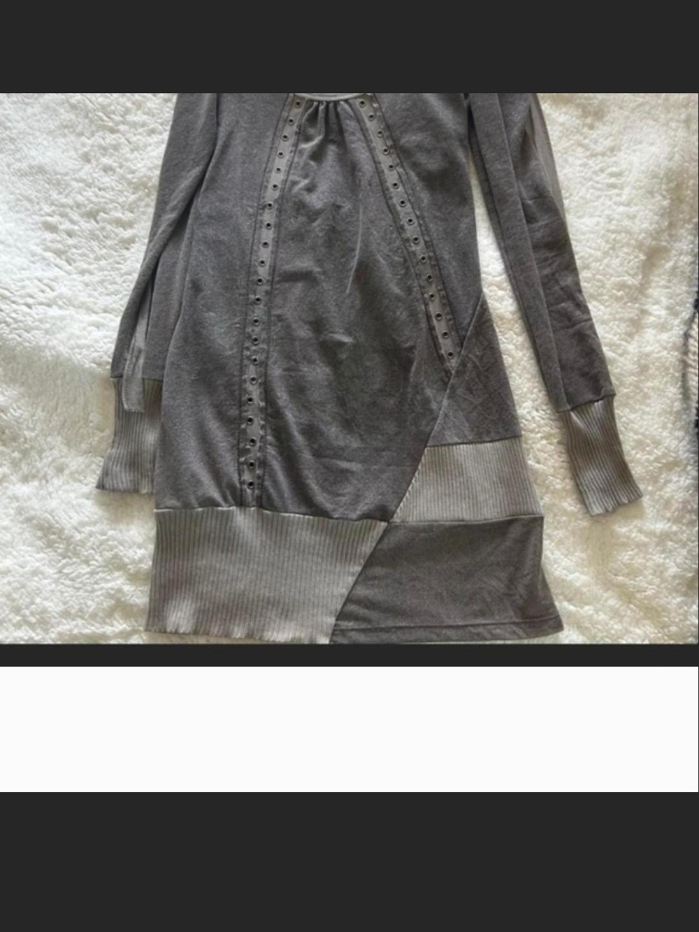 Salvage Glittery Grey Graphic Long Sleeve Lace-Up Mini Dress. S